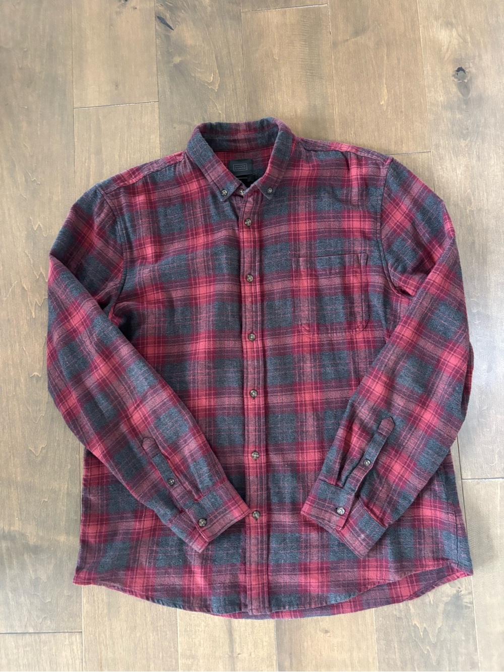 14th & Union, Men's Red & Gray Plaid Button-Down Flannel Shirt, XL